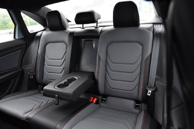New 2026 Volkswagen Jetta GLI Autobahn FWD image 23