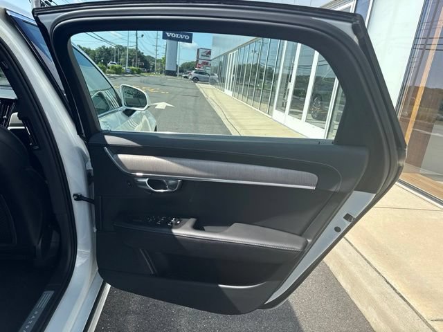 Certified 2023 Volvo S90 B6 Ultimate AWD/4WD image 12