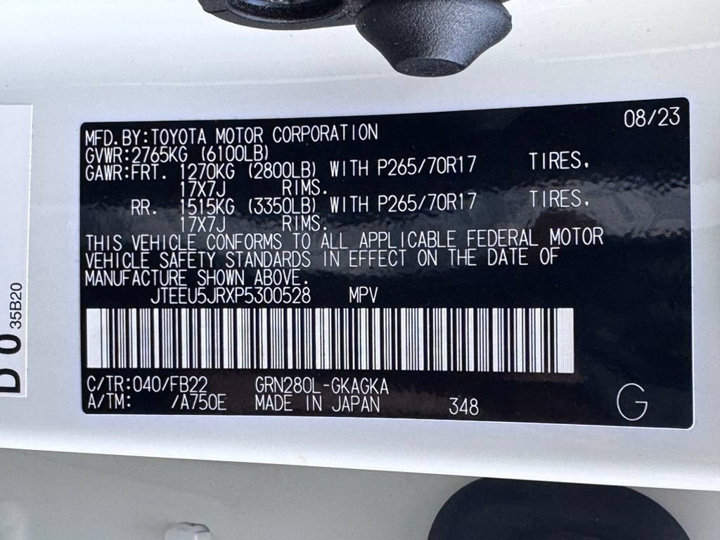 Used 2023 Toyota 4Runner SR5 RWD image 41