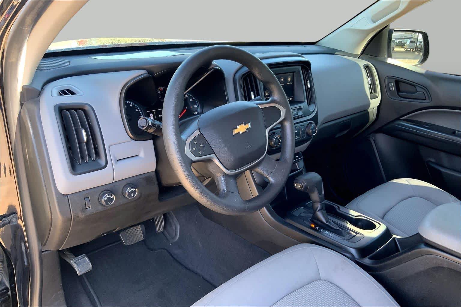 Used 2021 Chevrolet Colorado W/T w/ Custom Special Edition AWD/4WD image 16