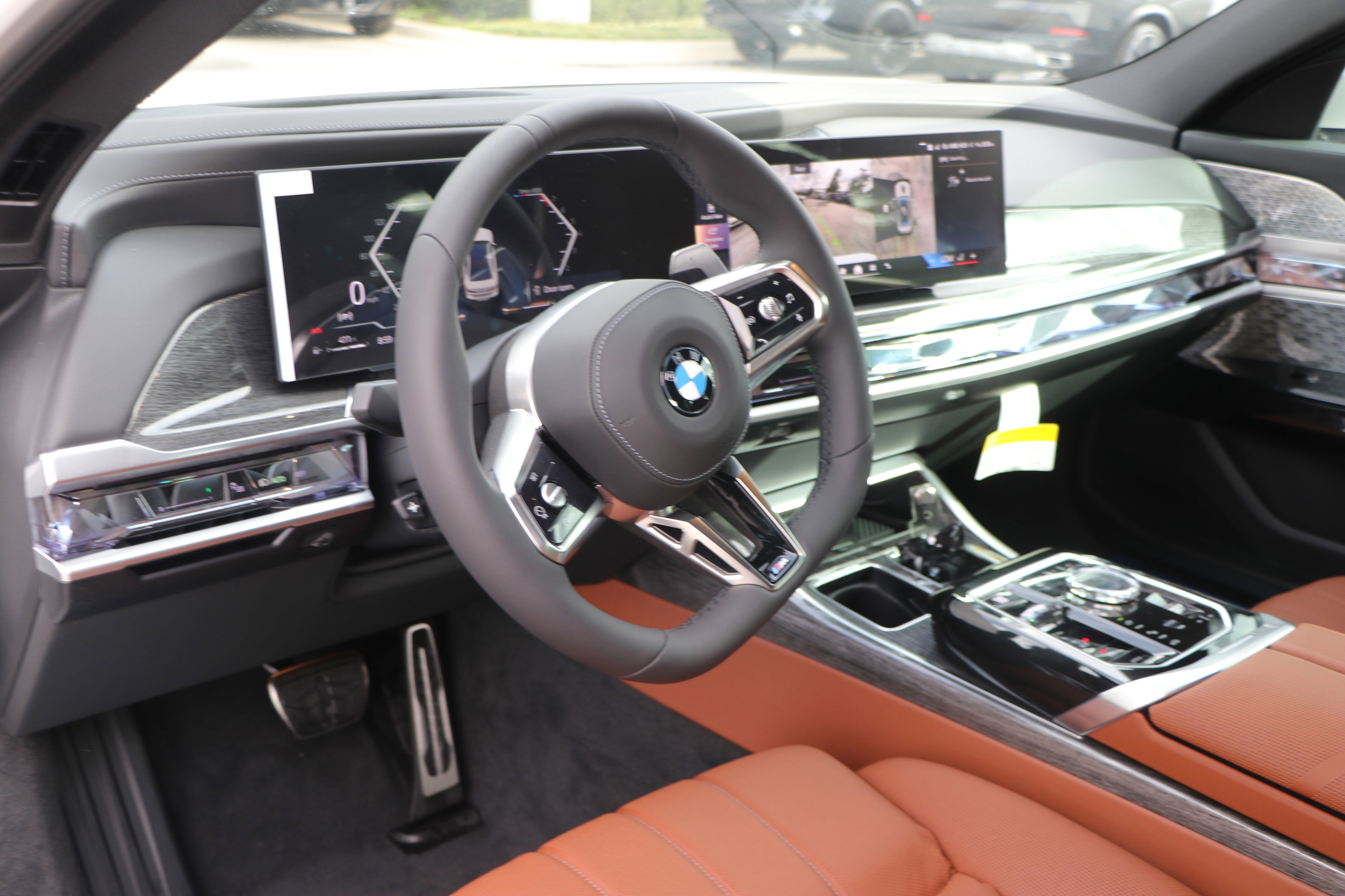 Certified 2025 BMW 740i xDrive AWD/4WD image 14