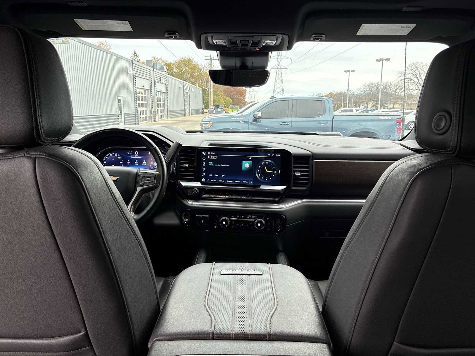 Certified 2024 Chevrolet Silverado 2500 High Country image 21