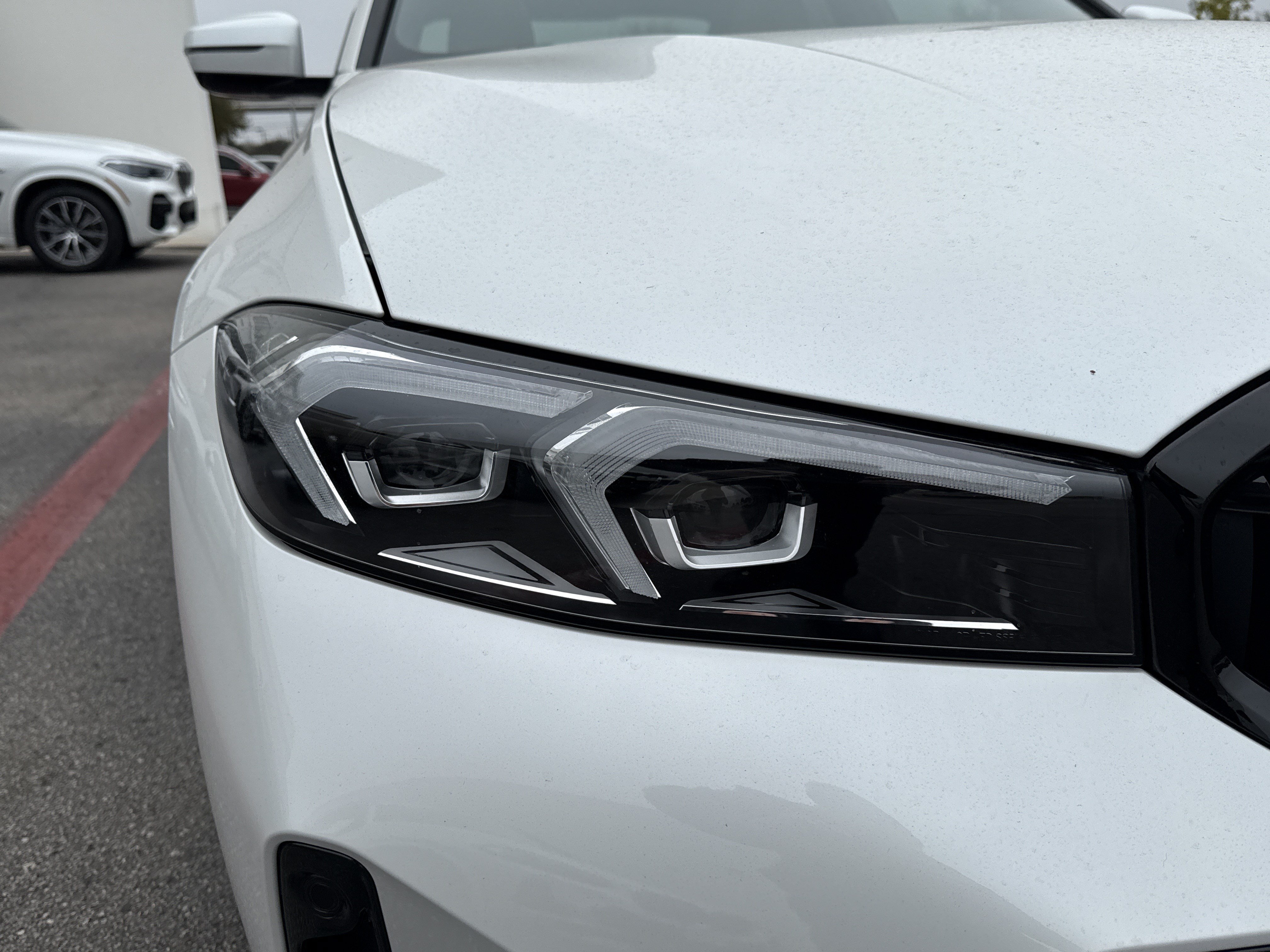 Used 2026 BMW 330i Sedan w/ M Sport Package RWD image 32
