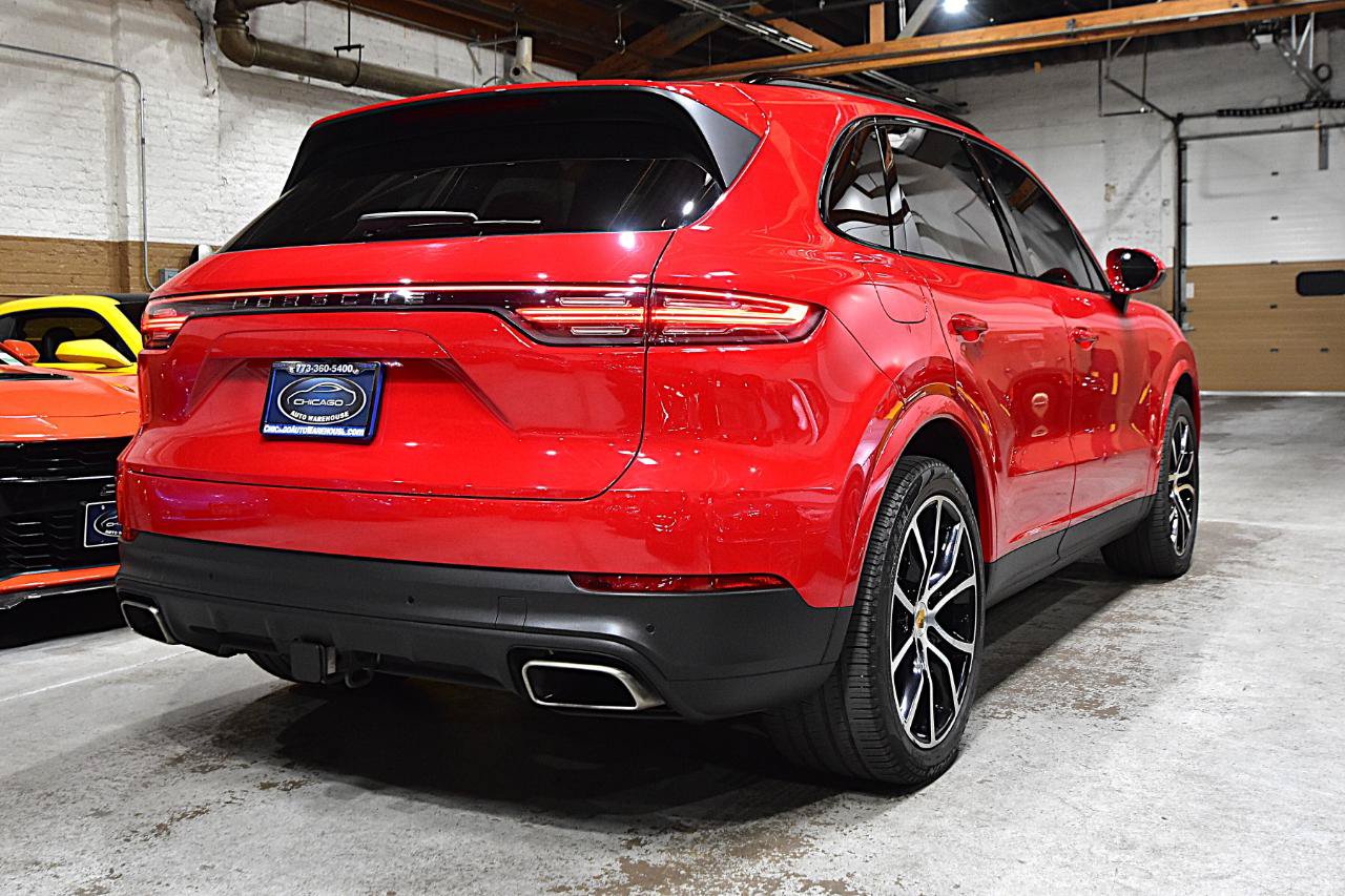 Used 2021 Porsche Cayenne AWD/4WD image 4