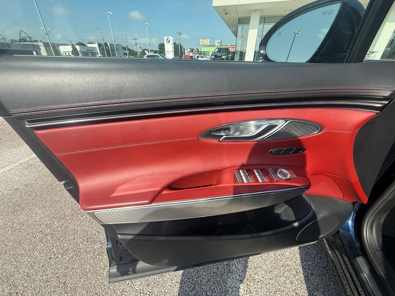 Used 2023 Genesis GV70 2.5T w/ Sport Prestige Package AWD/4WD image 14