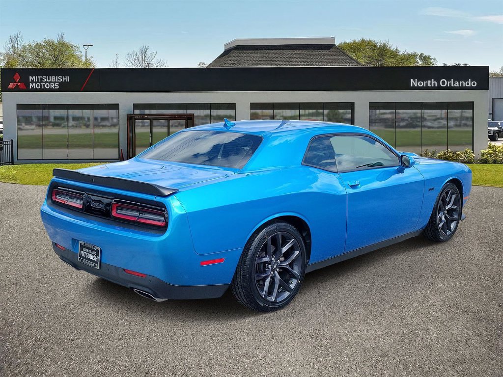 Used 2023 Dodge Challenger R/T w/ Plus Package RWD image 3