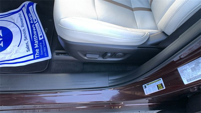 Used 2024 MAZDA CX-90 Plug-In Hybrid w/ Premium Plus image 12