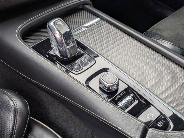 Used 2019 Volvo XC90 T8 R-Design w/ Advanced Package image 17