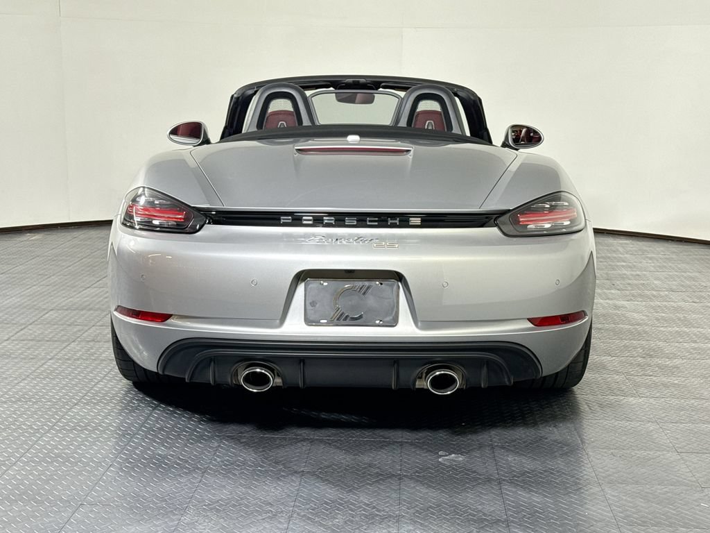 Certified 2022 Porsche 718 Boxster RWD image 6
