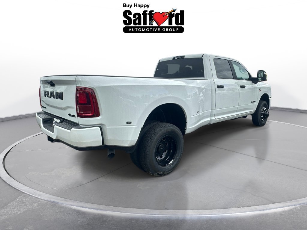 New 2026 RAM 3500 Big Horn AWD/4WD image 7