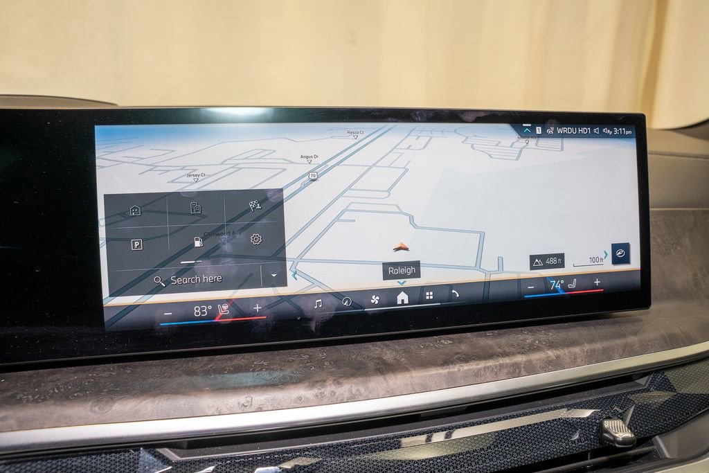 Used 2024 BMW X5 xDrive40i image 18