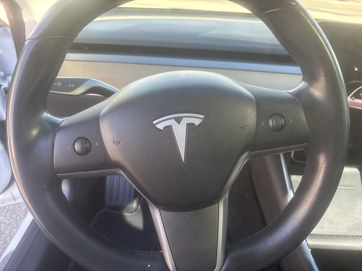Used 2019 Tesla Model 3 Mid Range image 12