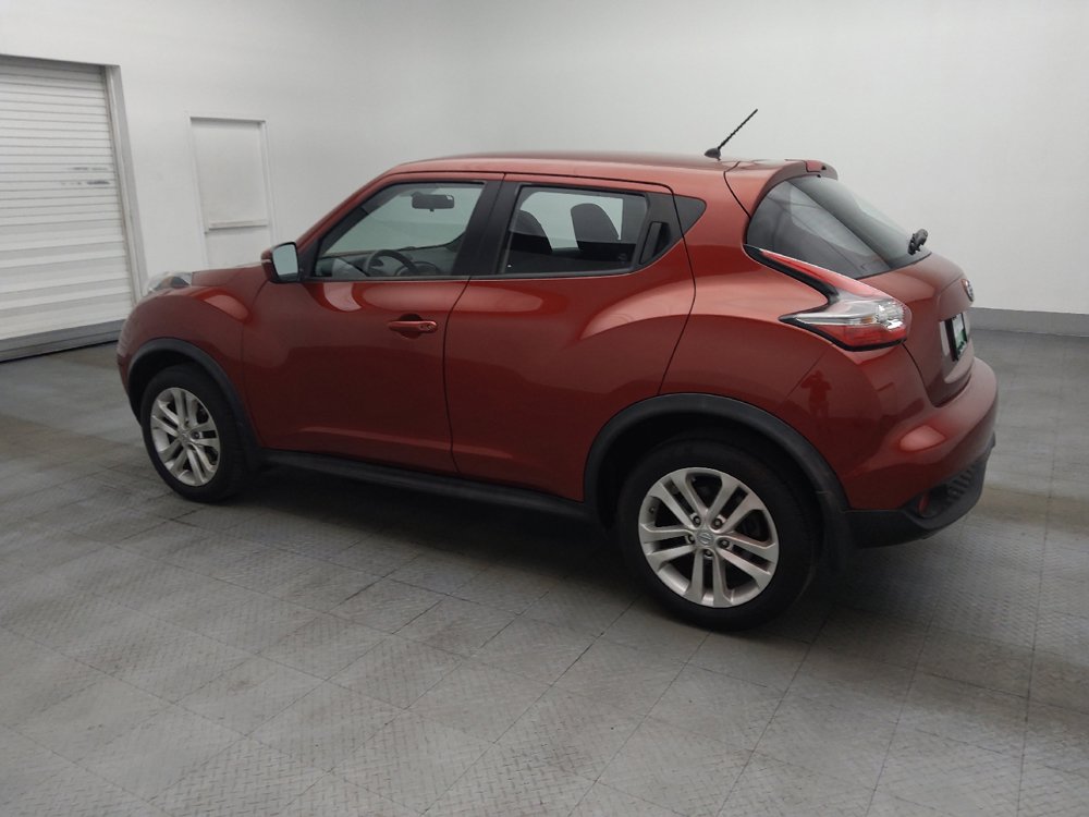 Used 2015 Nissan Juke S FWD image 3