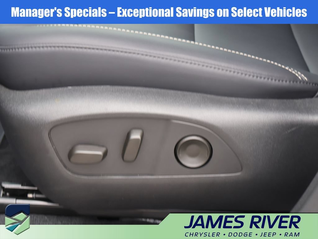 Used 2026 GMC Acadia Elevation w/ Elevation Premium Package AWD/4WD image 25