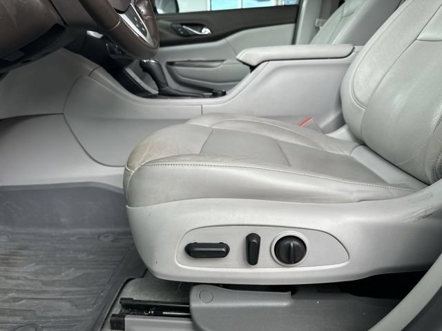 Used 2019 GMC Acadia SLT FWD image 13