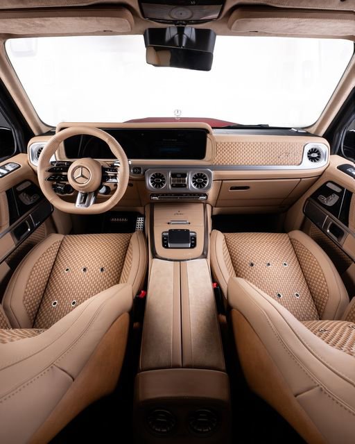 Used 2026 Mercedes-Benz G 63 AMG 4MATIC image 4