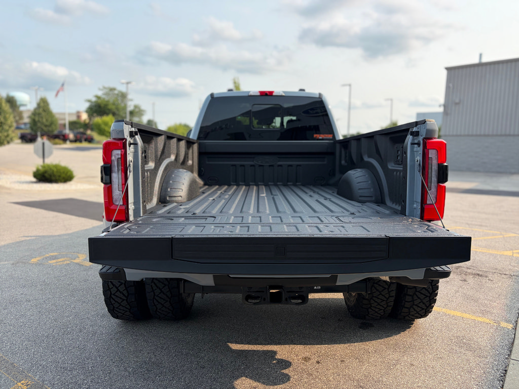 New 2026 Ford F350 Platinum AWD/4WD image 17