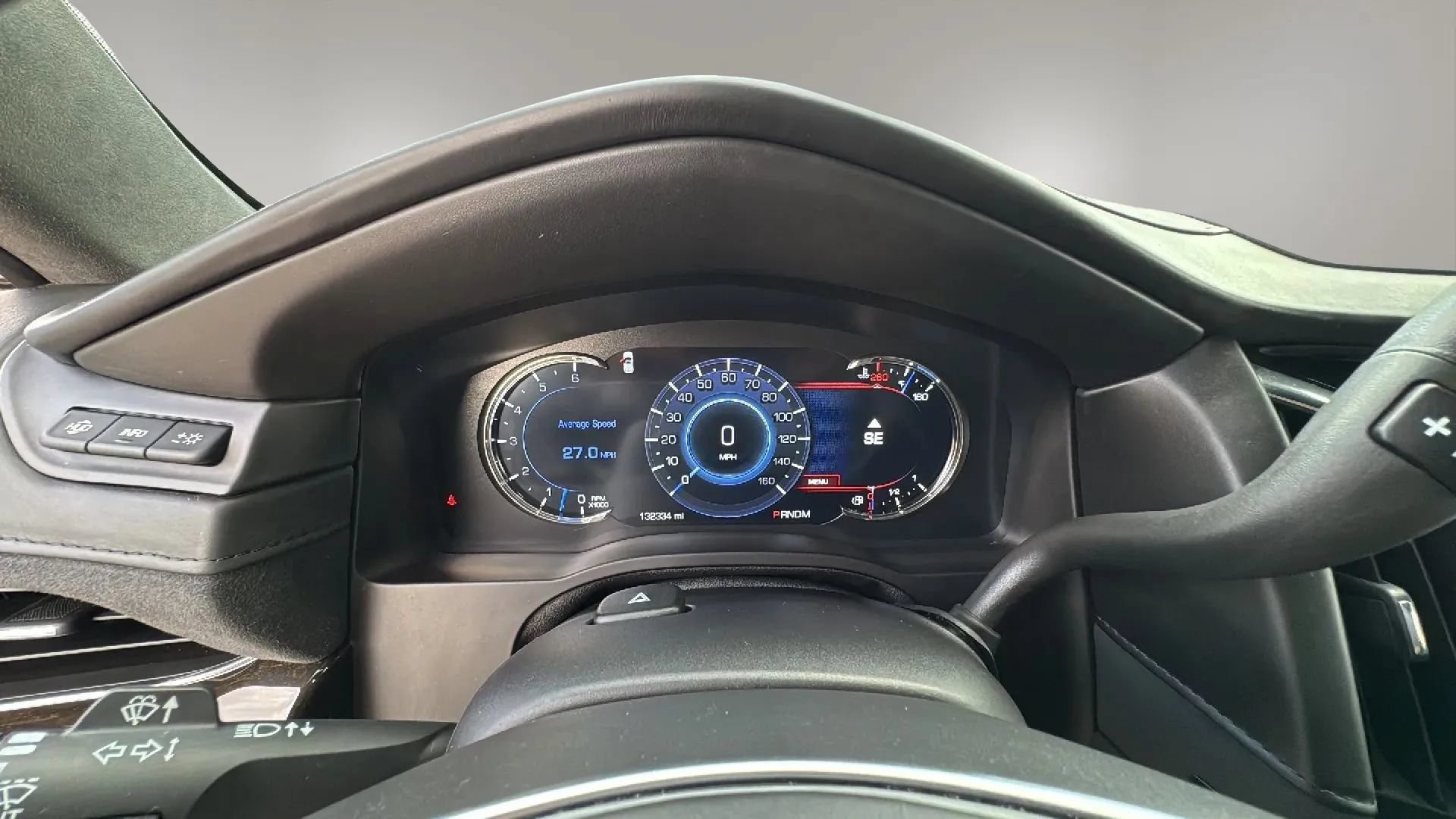 Used 2016 Cadillac Escalade Platinum RWD image 22