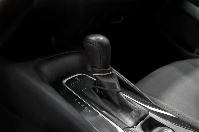 Used 2021 Toyota Corolla LE image 20