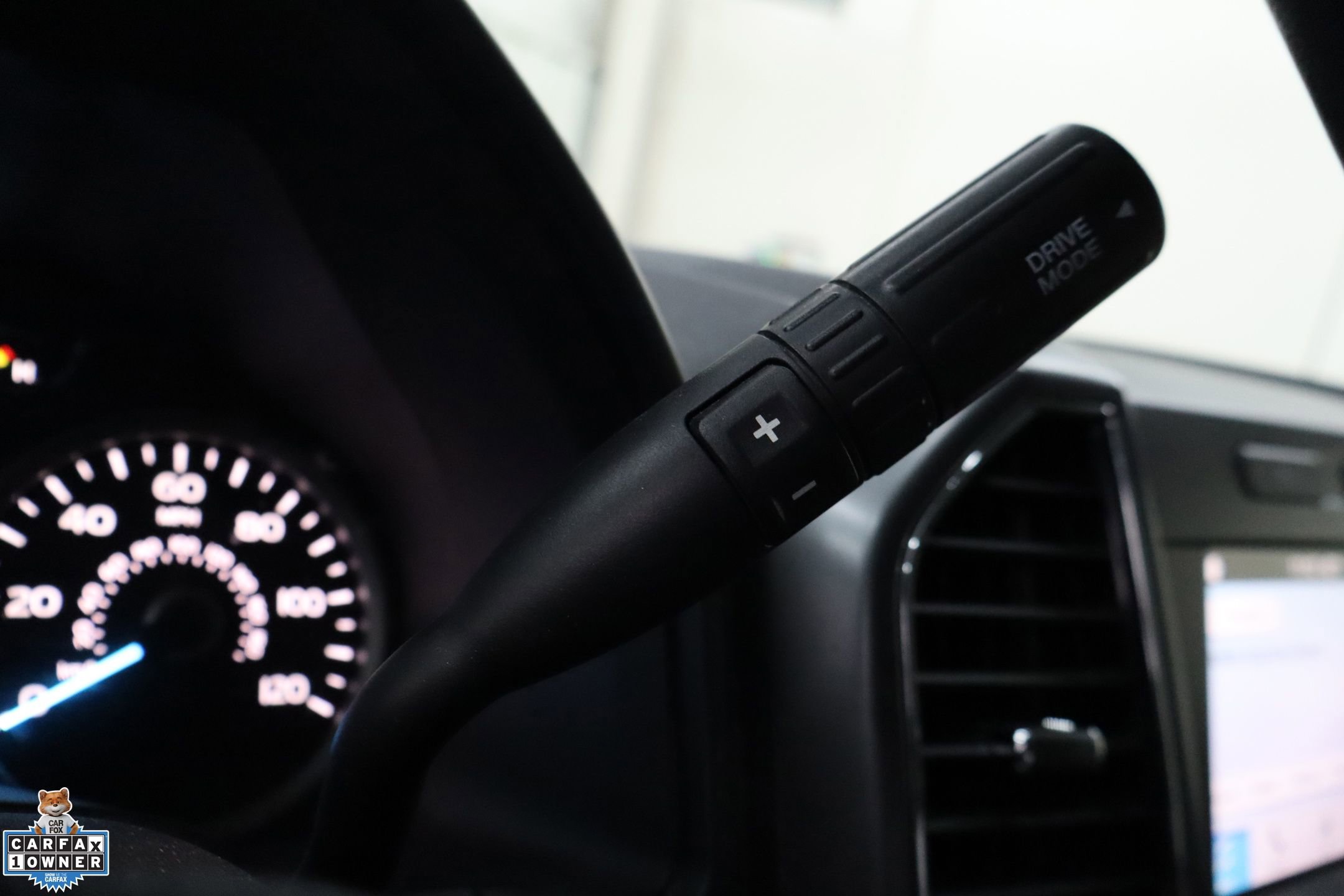 Certified 2018 Ford F150 XLT w/ Equipment Group 302A Luxury image 17