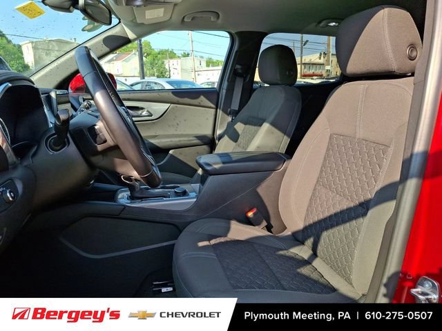 Used 2019 Chevrolet Blazer LT FWD image 15