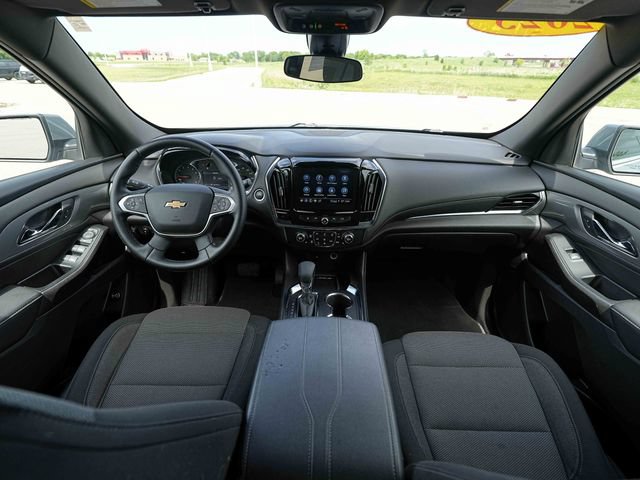 Used 2023 Chevrolet Traverse LT AWD/4WD image 28