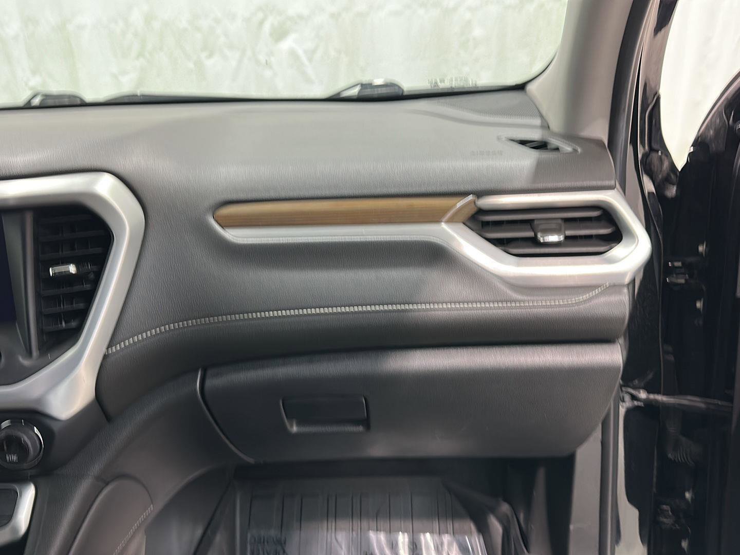 Used 2021 GMC Acadia SLE w/ Elevation Edition image 27