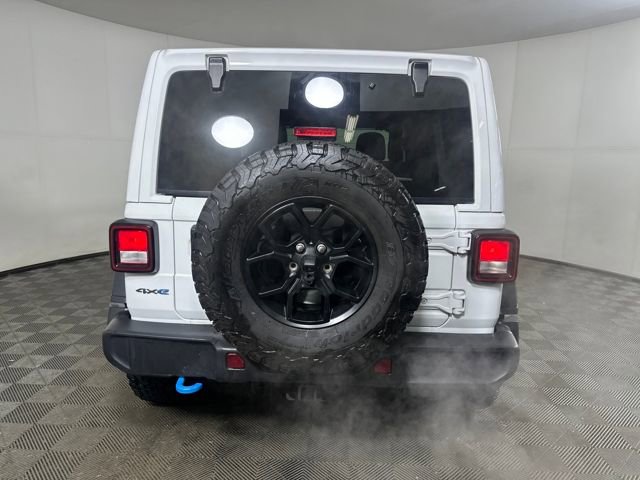 Used 2024 Jeep Wrangler Unlimited image 4