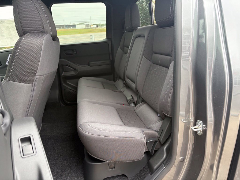 New 2027 Nissan Frontier SV w/ SV Convenience Package RWD image 22