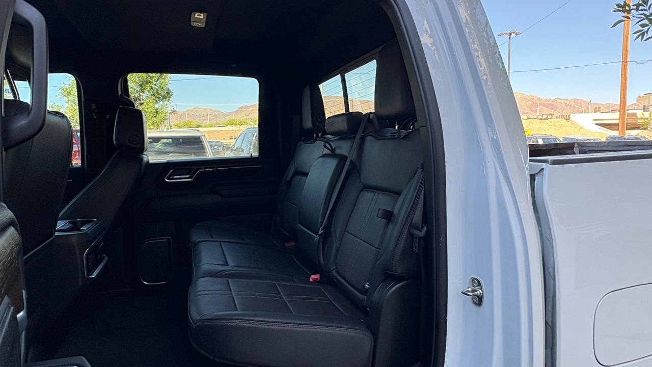 Used 2024 Chevrolet Silverado 2500 High Country w/ LPO, Dark Essentials Package AWD/4WD image 25