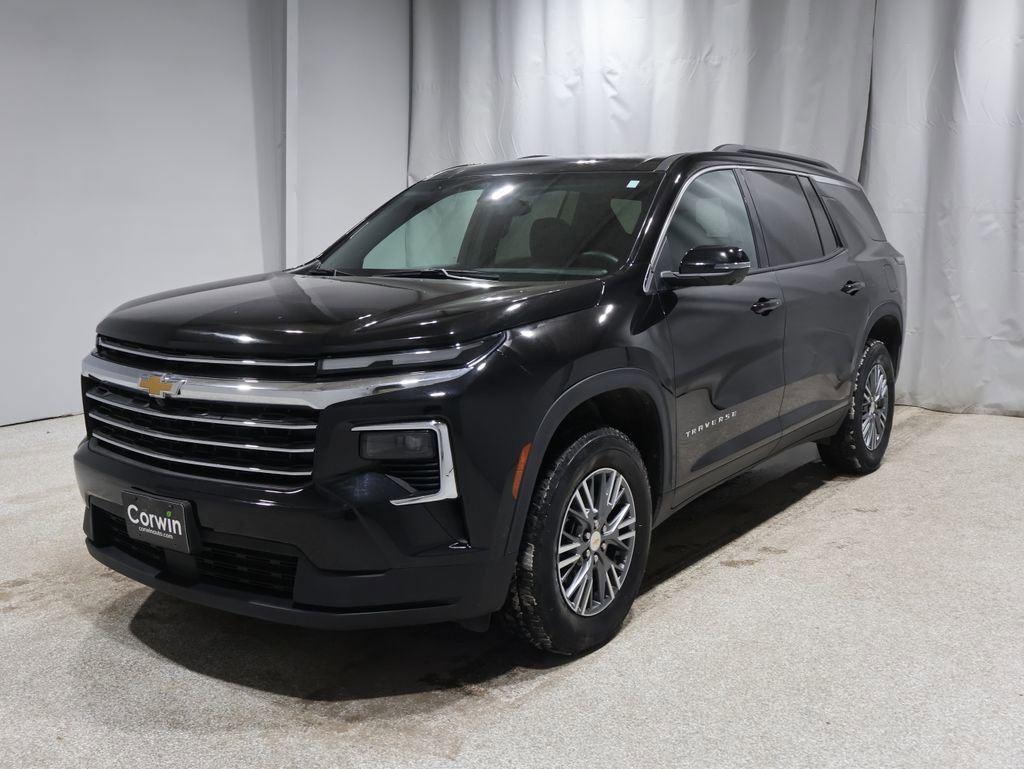Used 2024 Chevrolet Traverse LT image 6