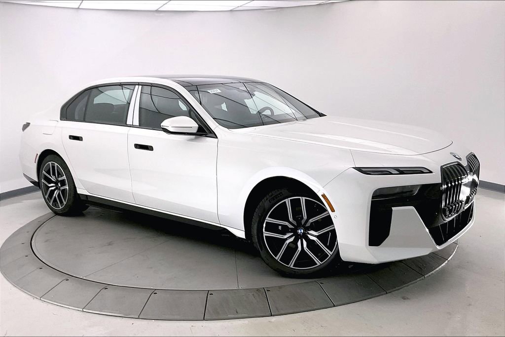 Used 2024 BMW 750e xDrive w/ Premium Package 2 image 12