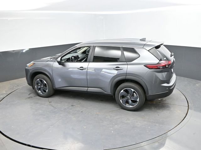 Used 2025 Nissan Rogue SV AWD/4WD image 34