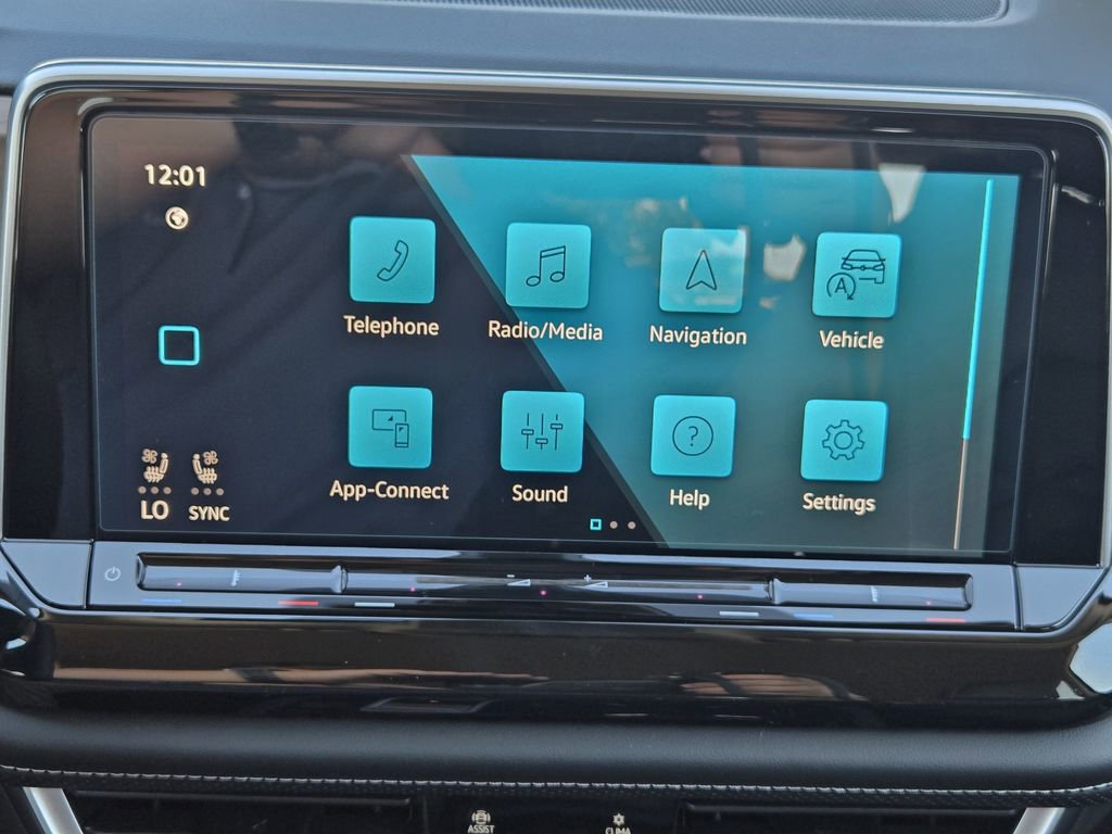 New 2026 Volkswagen Atlas SE image 14