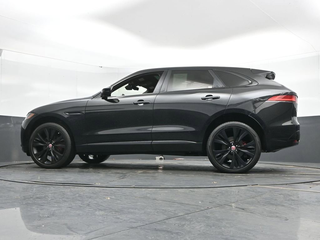 Used 2020 Jaguar F-PACE S image 45