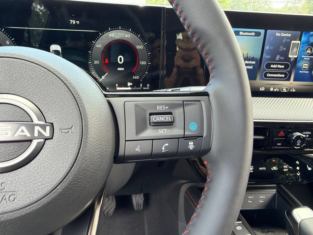 New 2026 Nissan Kicks SR w/ SR Premium Package AWD/4WD image 15