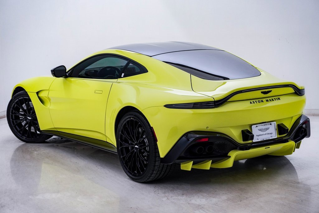 Used 2023 Aston Martin V8 Vantage Coupe image 10