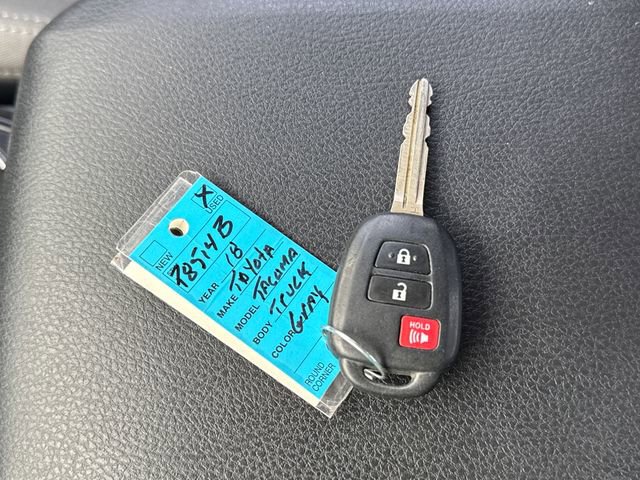 Used 2018 Toyota Tacoma SR w/ SR Convenience Package image 29
