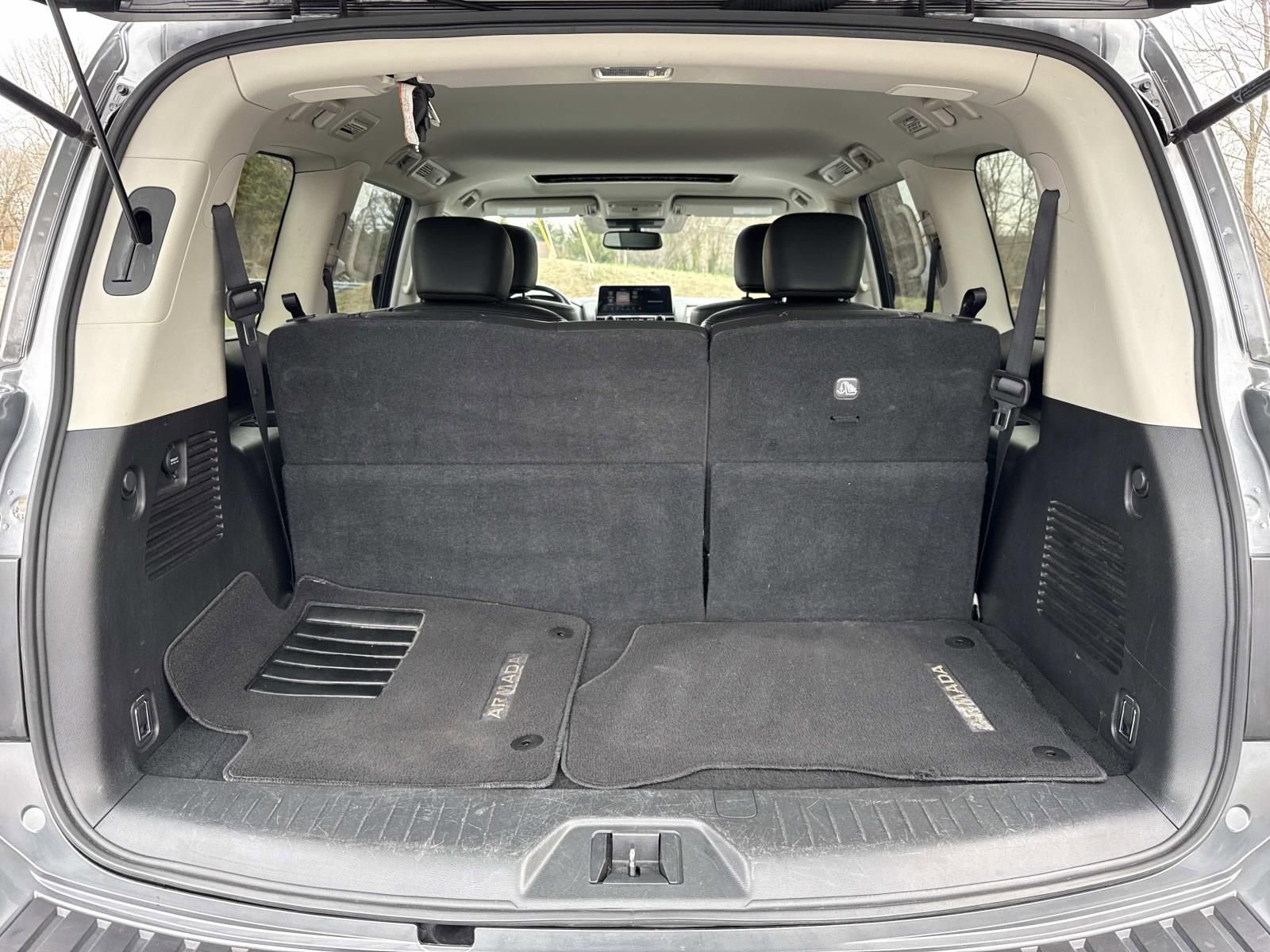 Used 2024 Nissan Armada SL w/ Captain's Chairs Package image 27