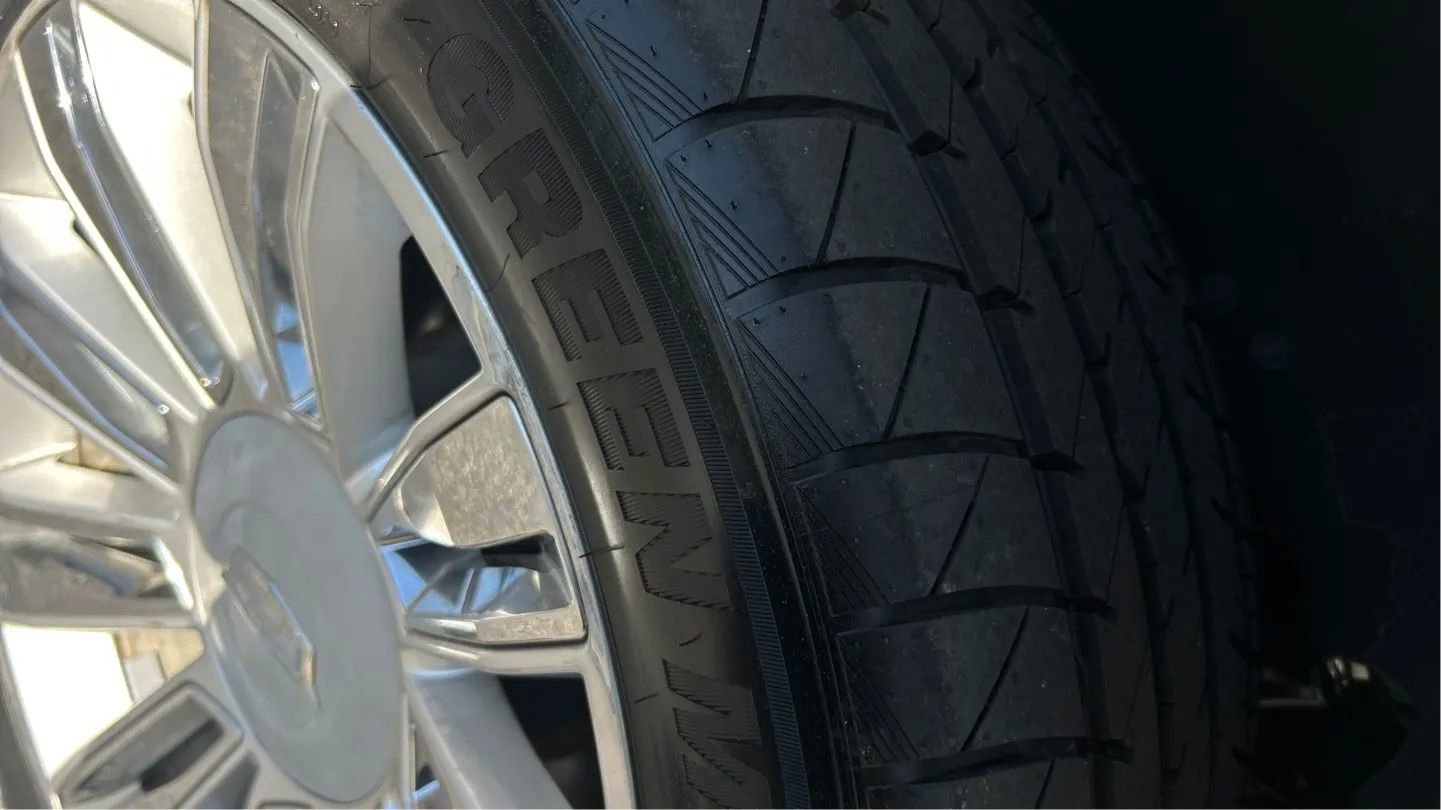 Used 2016 Cadillac Escalade 2WD image 59