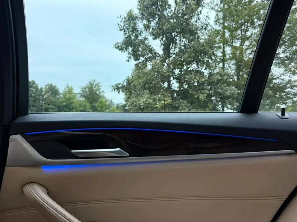 Used 2019 BMW 530i xDrive AWD/4WD image 42
