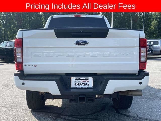 Used 2022 Ford F250 XLT w/ Black Appearance Package AWD/4WD image 4