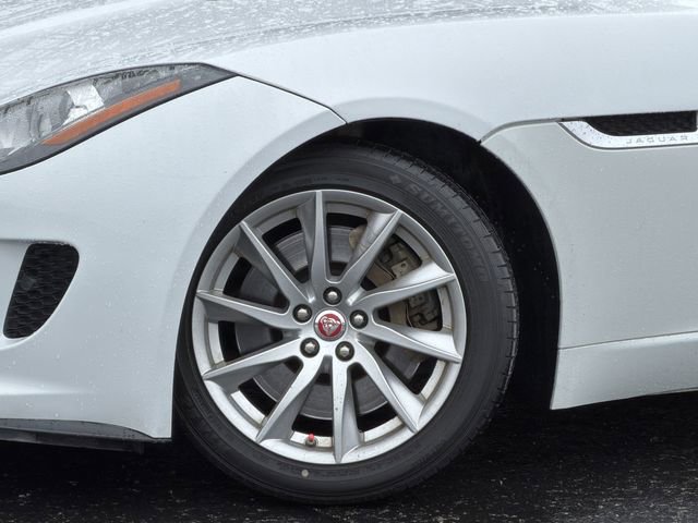 Used 2016 Jaguar F-TYPE Coupe image 9