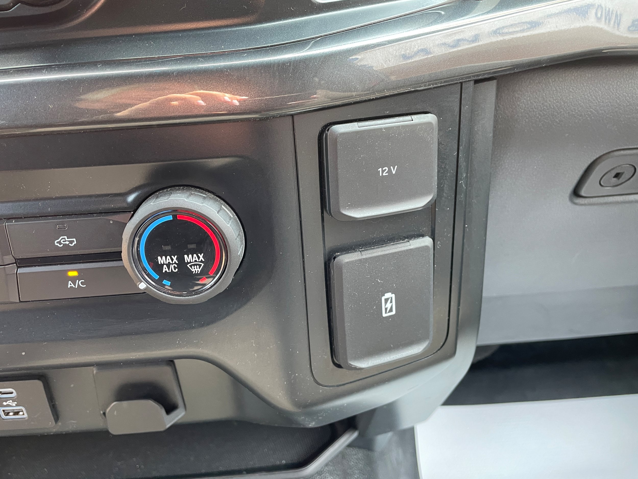 Used 2022 Ford F150 XL w/ STX Appearance Package AWD/4WD image 22