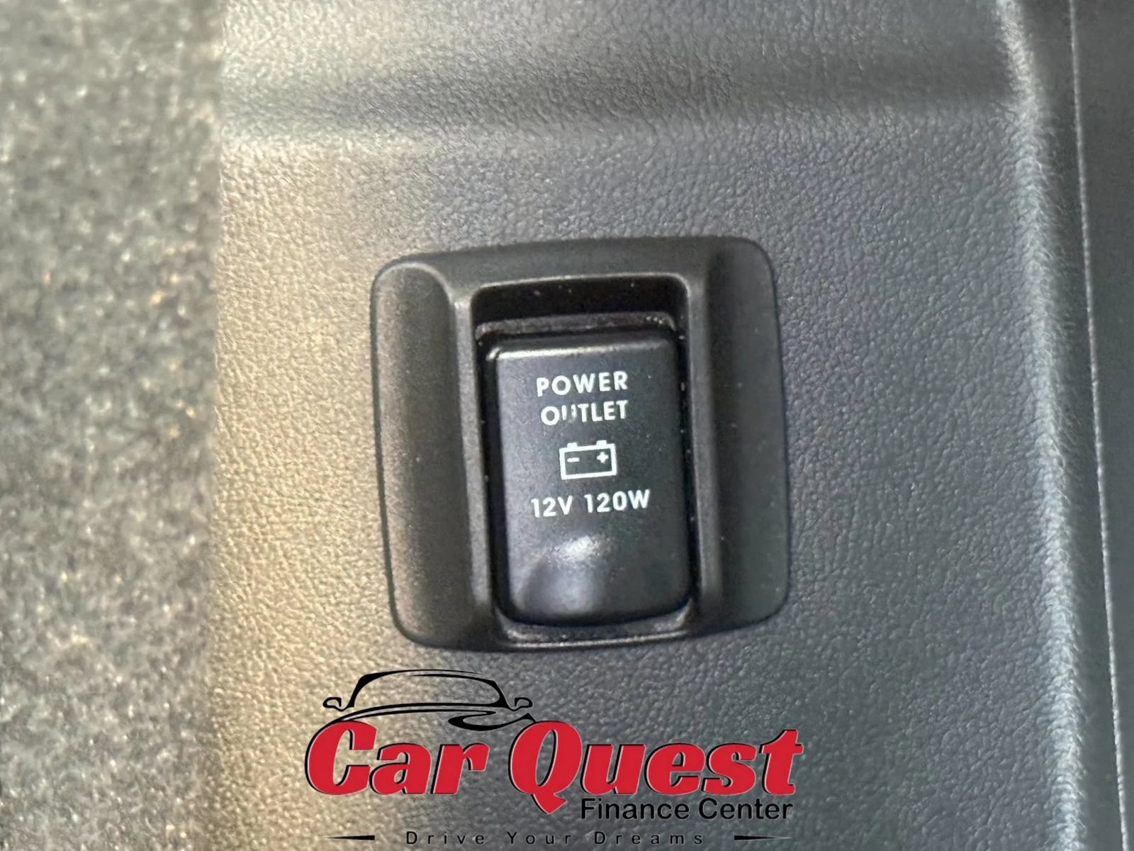 Used 2019 Mitsubishi Outlander SEL AWD/4WD image 17
