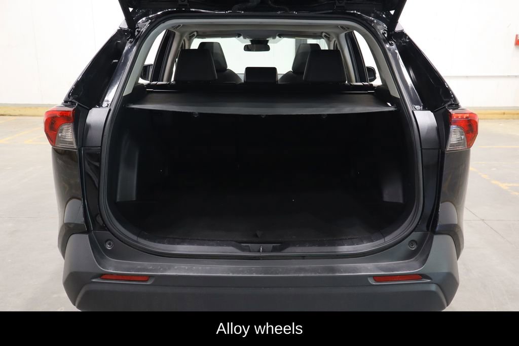 Used 2024 Toyota RAV4 XLE Premium image 16