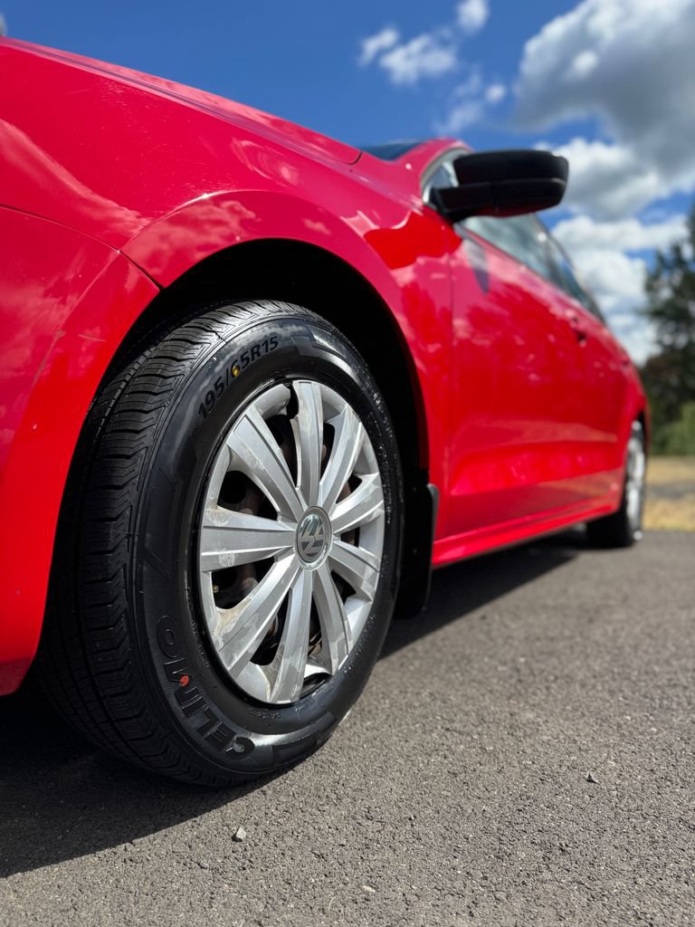 Used 2014 Volkswagen Jetta S FWD image 36