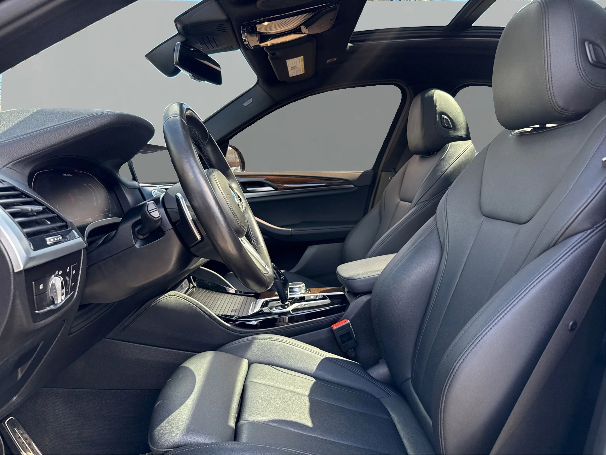 Used 2020 BMW X4 M40i w/ Premium Package image 9