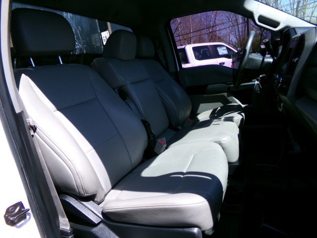 Used 2019 Ford F550 4x4 Regular Cab Super Duty image 11