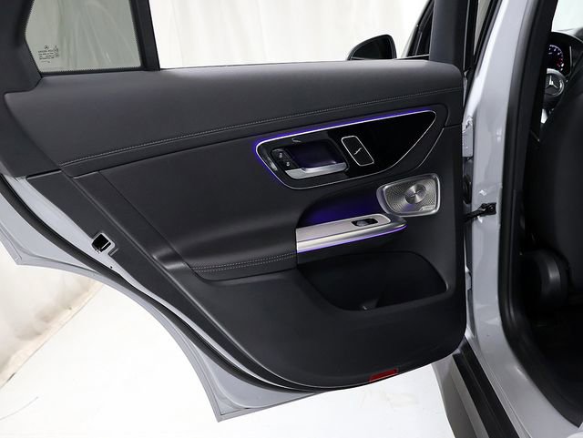Certified 2025 Mercedes-Benz GLC 300 4MATIC image 27